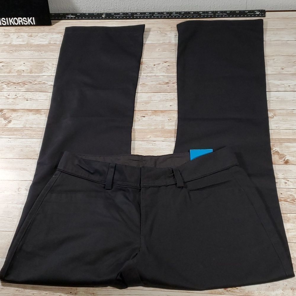 NEW‎ Culver’s Restaurant HPI Ladies Uniform Pants Black Size 4